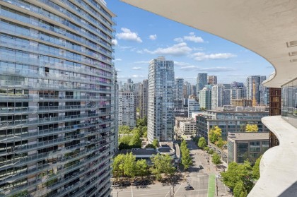 Photo 18 at 2008 - 68 Smithe Street, Downtown VW, Vancouver West