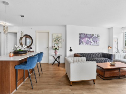 Photo 4 at 801 - 1189 Melville Street, Coal Harbour, Vancouver West