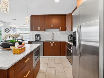 Photo 8 at 801 - 1189 Melville Street, Coal Harbour, Vancouver West