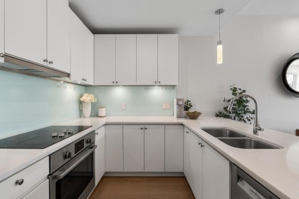 Photo 12 at 206 - 1591 Bowser Avenue, Norgate, North Vancouver