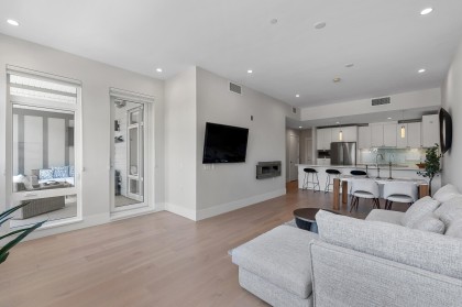 Photo 9 at 206 - 1591 Bowser Avenue, Norgate, North Vancouver