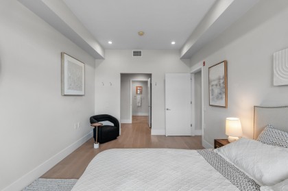Photo 18 at 206 - 1591 Bowser Avenue, Norgate, North Vancouver