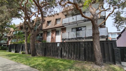 Photo 2 at 202 - 1933 W 5th Avenue, Kitsilano, Vancouver West