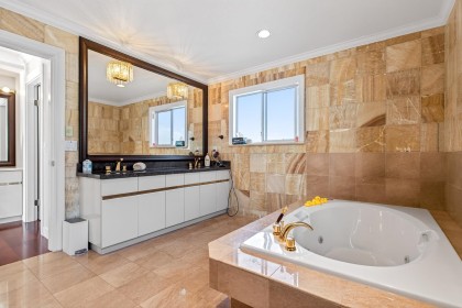 Photo 17 at 1369 W 55th Avenue, South Granville, Vancouver West