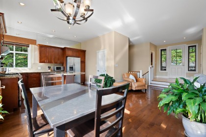 Photo 7 at 300 Ocean Crest Drive, Furry Creek, West Vancouver