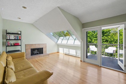 Photo 11 at 1868 West 15th Avenue, Kitsilano, Vancouver West