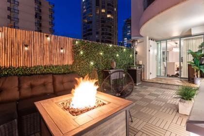 Photo 3 at 301 - 789 Jervis Street Street, West End VW, Vancouver West