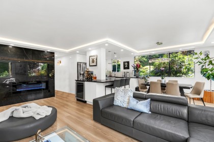 Photo 6 at L1 - 555 13th Street, Ambleside, West Vancouver