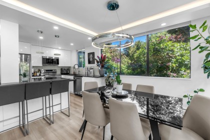 Photo 13 at L1 - 555 13th Street, Ambleside, West Vancouver