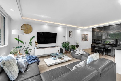 Photo 12 at L1 - 555 13th Street, Ambleside, West Vancouver