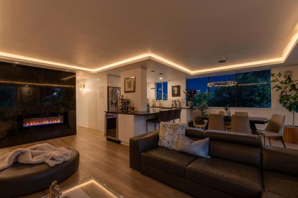 Photo 7 at L1 - 555 13th Street, Ambleside, West Vancouver