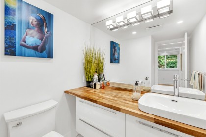 Photo 19 at L1 - 555 13th Street, Ambleside, West Vancouver