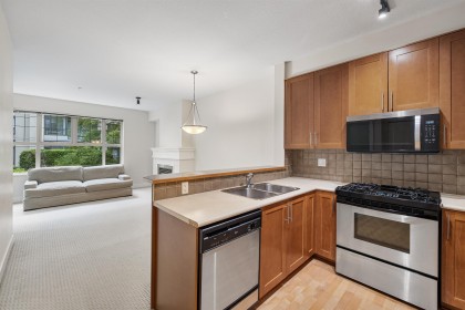 Photo 3 at 1207 - 4655 Valley Drive, Quilchena, Vancouver West