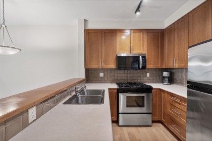 Photo 5 at 1207 - 4655 Valley Drive, Quilchena, Vancouver West