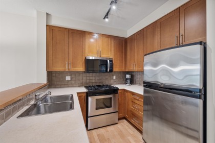 Photo 4 at 1207 - 4655 Valley Drive, Quilchena, Vancouver West