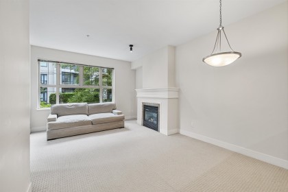 Photo 8 at 1207 - 4655 Valley Drive, Quilchena, Vancouver West