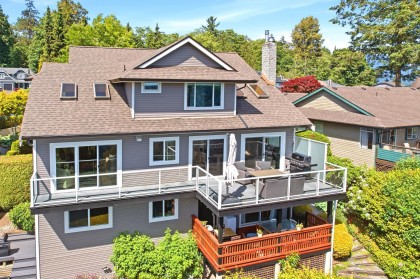 Photo 3 at 4015 Cummins Place, Dollarton, North Vancouver