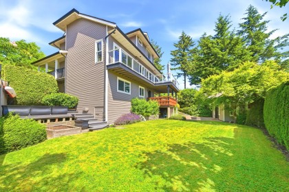 Photo 34 at 4015 Cummins Place, Dollarton, North Vancouver