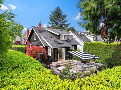 Photo 1 at 3392 W 8th Avenue, Kitsilano, Vancouver West