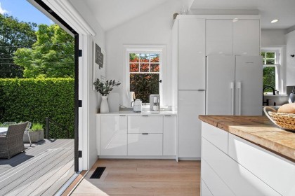 Photo 10 at 3392 W 8th Avenue, Kitsilano, Vancouver West