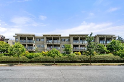 Photo 1 at 302 - 140 E 4th Street, Lower Lonsdale, North Vancouver