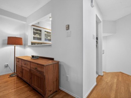 Photo 6 at 313 - 2175 W 3rd Avenue, Kitsilano, Vancouver West