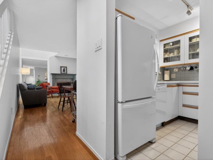 Photo 7 at 313 - 2175 W 3rd Avenue, Kitsilano, Vancouver West