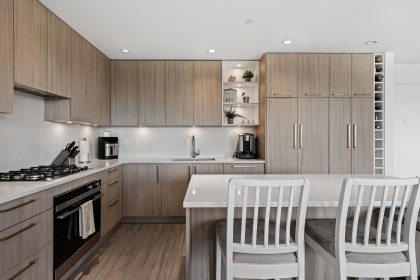 Photo 6 at 306 - 707 E 3rd Street, Queensbury, North Vancouver