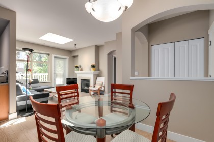 Photo 6 at 423 - 2083 W 33rd Avenue, Quilchena, Vancouver West