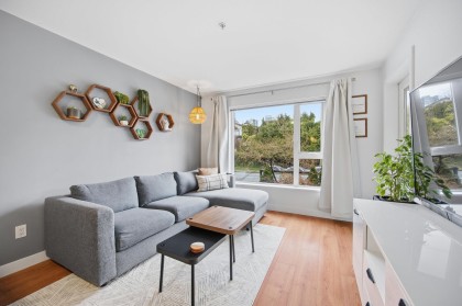 Photo 2 at 209 - 221 E 3rd Street, Lower Lonsdale, North Vancouver