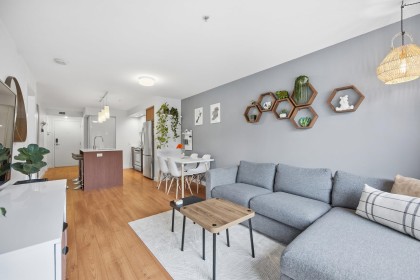 Photo 13 at 209 - 221 E 3rd Street, Lower Lonsdale, North Vancouver