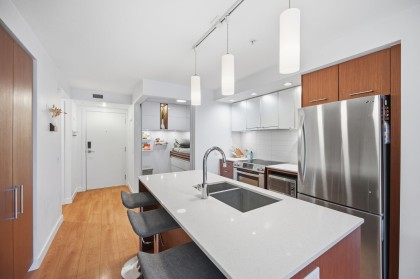 Photo 4 at 209 - 221 E 3rd Street, Lower Lonsdale, North Vancouver