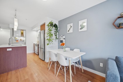 Photo 8 at 209 - 221 E 3rd Street, Lower Lonsdale, North Vancouver