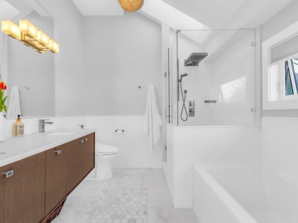 Photo 19 at 420 W 17th Avenue, Cambie, Vancouver West