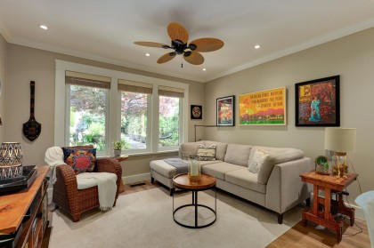 Photo 4 at 3821 Lonsdale Avenue, Upper Lonsdale, North Vancouver