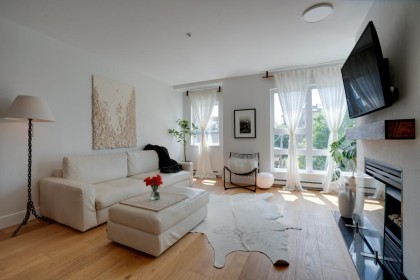 Photo 12 at 310 - 1823 W 7th Avenue, Kitsilano, Vancouver West