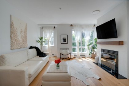 Photo 11 at 310 - 1823 W 7th Avenue, Kitsilano, Vancouver West