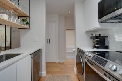Photo 4 at 310 - 1823 W 7th Avenue, Kitsilano, Vancouver West