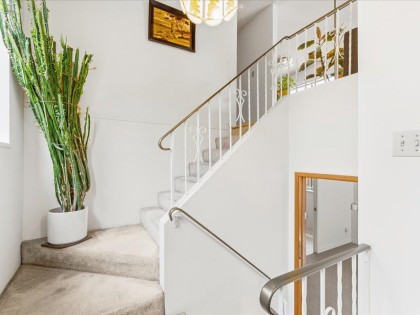 Photo 2 at 7611 Oak Street, South Granville, Vancouver West