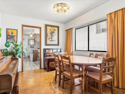 Photo 6 at 7611 Oak Street, South Granville, Vancouver West