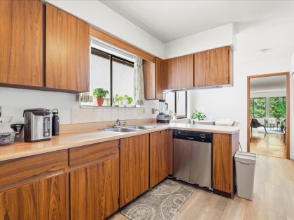 Photo 12 at 7611 Oak Street, South Granville, Vancouver West