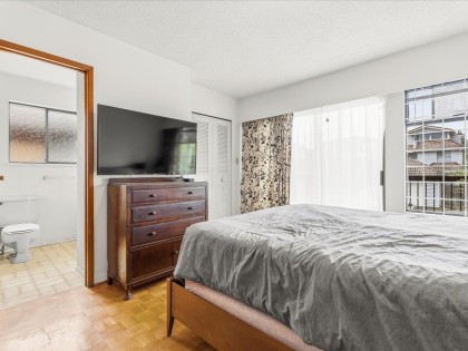 Photo 15 at 7611 Oak Street, South Granville, Vancouver West