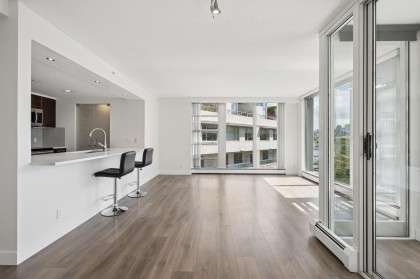 Photo 7 at 501 - 1228 Marinaside Crescent, Yaletown, Vancouver West