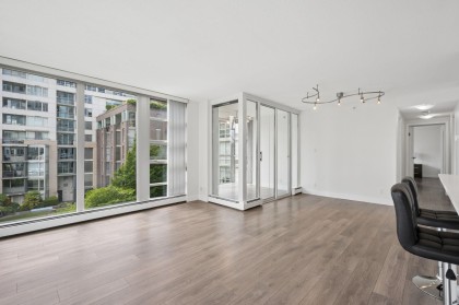 Photo 11 at 501 - 1228 Marinaside Crescent, Yaletown, Vancouver West