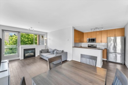 Photo 2 at 302 - 2680 Arbutus Street, Kitsilano, Vancouver West