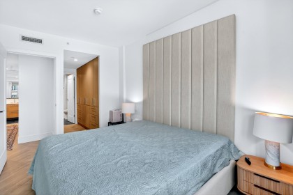 Photo 15 at 518 W 30th Avenue, Cambie, Vancouver West