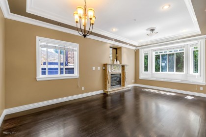 Photo 3 at 295 W 63rd Avenue, Marpole, Vancouver West