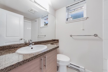 Photo 16 at 101 - 5568 Kings Road, University VW, Vancouver West