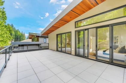 Photo 17 at 31 Glenmore Drive, Glenmore, West Vancouver