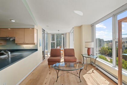 Photo 12 at 1207 - 1009 Expo Boulevard, Yaletown, Vancouver West